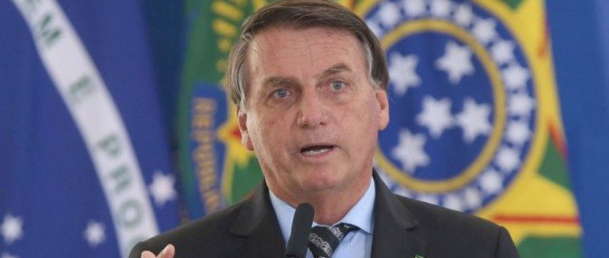 Bolsonaro diz que estuda medidas para ajudar bares e restaurantes